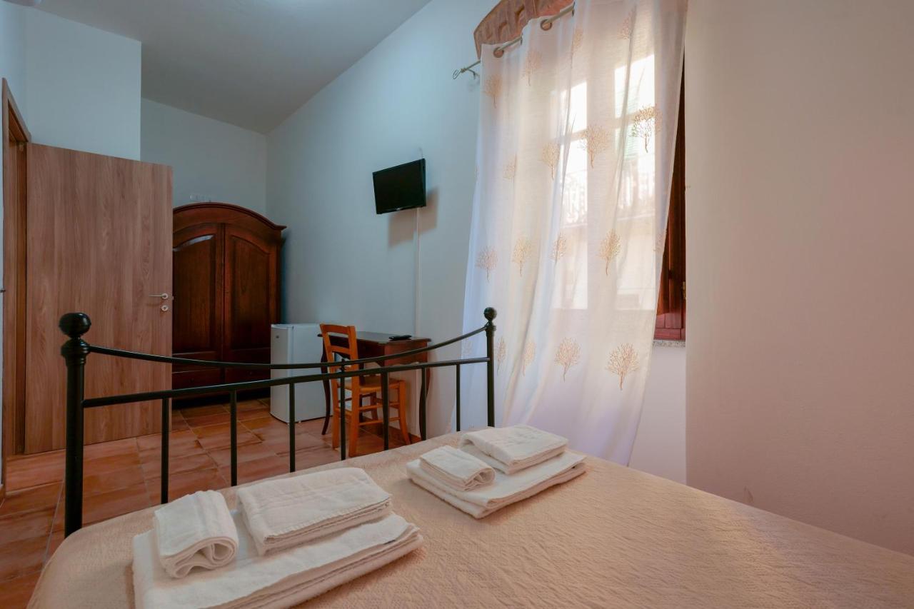 Hotel La Scala Del Sale Iglesias Zewnętrze zdjęcie
